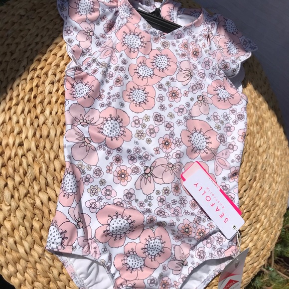 Seafolly Other - SEAFOLLY🎀🎀Girls Summer wallflower short sleeve